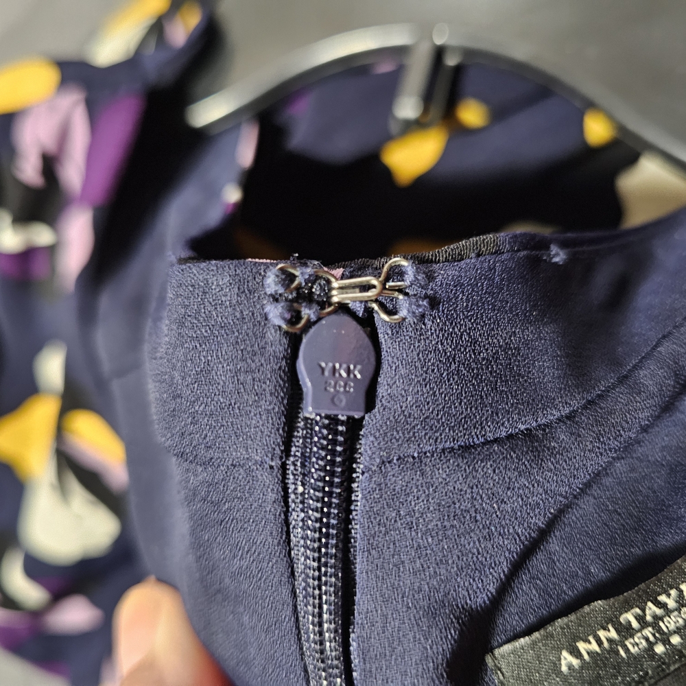 Ann Taylor Floral Dress - Picture 7 of 11